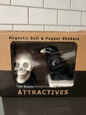 NEW IN BOX Nevermore Edgar Allan Poe Salt & Pepper Shakers by Attractives
